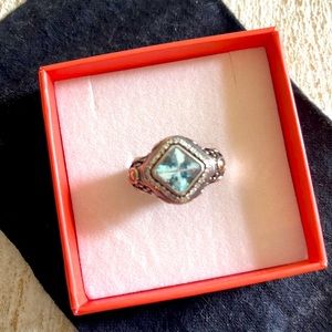 Stunning John Hardy ring